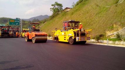 全省高速公路路面、綠化施工觀摩會(huì)召開(kāi)